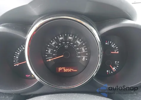 2011 Kia Soul + z USA, uszkodzony, nr VIN KNDJT2A28B7322158